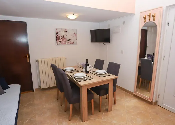 Ivica Apartment